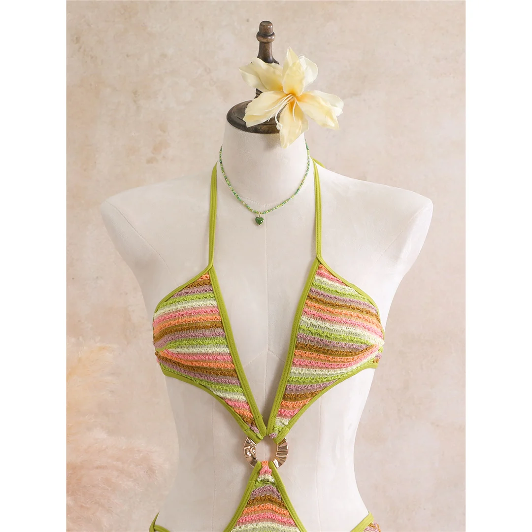 Mit Rock, gestreiftem Halterneck, V-Ausschnitt, Damen-Badeanzug, einteiliger Badeanzug, Damen-Monokini, hoher Beinausschnitt, Badebekleidung, Badeanzug, V8345. – Detail 23