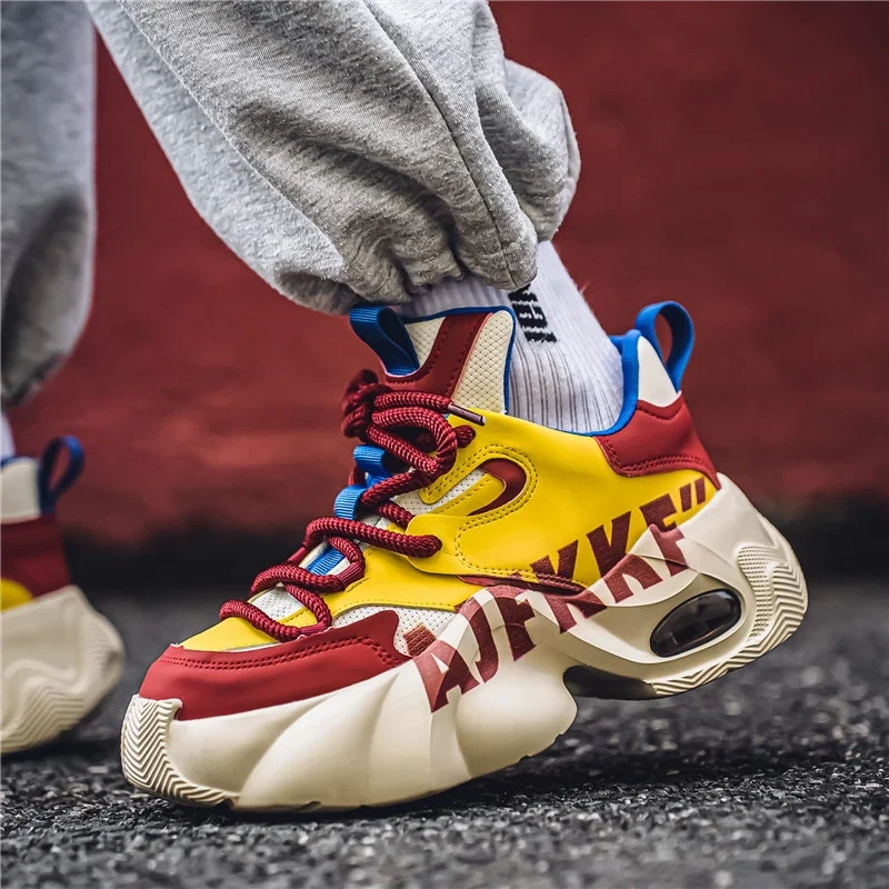 

Новинка 2025 года, повседневная обувь для папы, мужская обувь большого размера, корейские модные мужские кроссовки, изогнутые кроссовки высокого качества, дышащая хорошая обувь