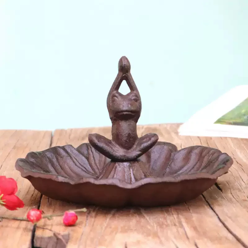 

Rustic Cast Iron Bird Bath & Feeder Zen Frog Yoga Statue Metal Froggie Garden Ornament Decorative Jewelry Dish Keychain Tray