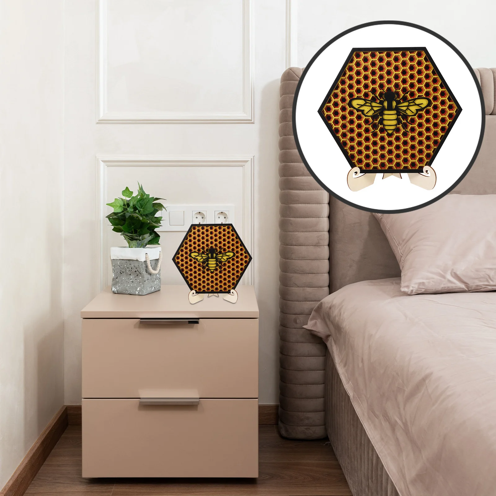 

1pcs Bee Decor Cute Wooden Farmhouse Decor Farmhouse Desk Ornament For Party Honeycomb Wall Hanging Sign Scene Decoration