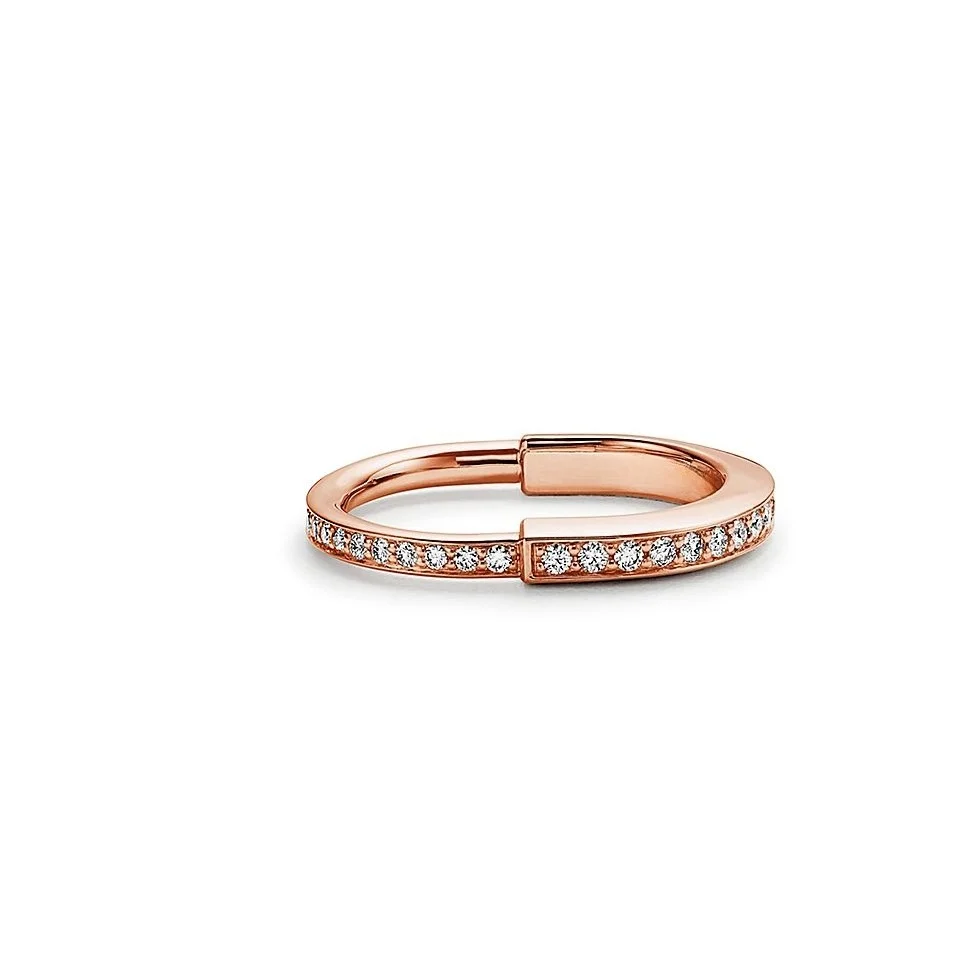 Minimal Plain Band Finger Ring High Gloss Polished Metal Stackable Rings Elegant Women Jewelry Daily Wear Promise Wedding Gift for Her Holiday Party Decoration