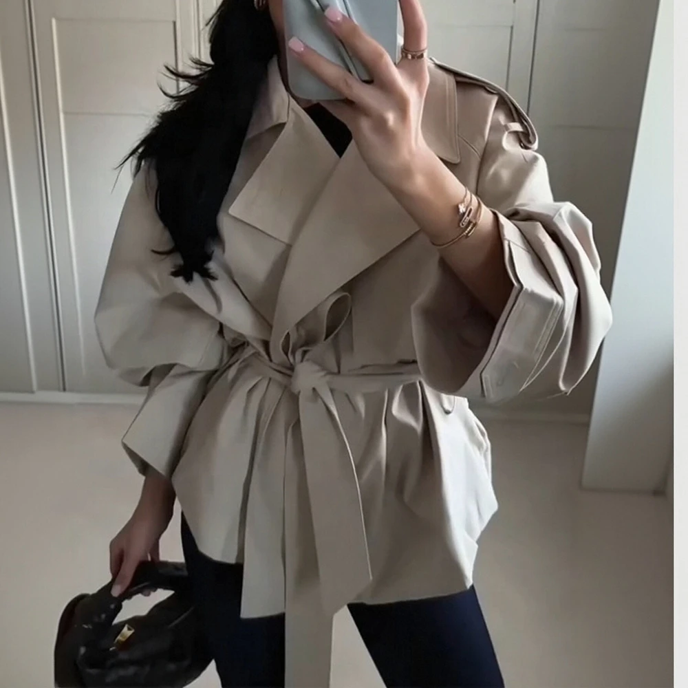 معطف نسائي طويل للخريف والشتاء كاجوال أساسي عادي وطية صدر السترة وأربطة وأكمام ملابس خارجية عصرية يومية