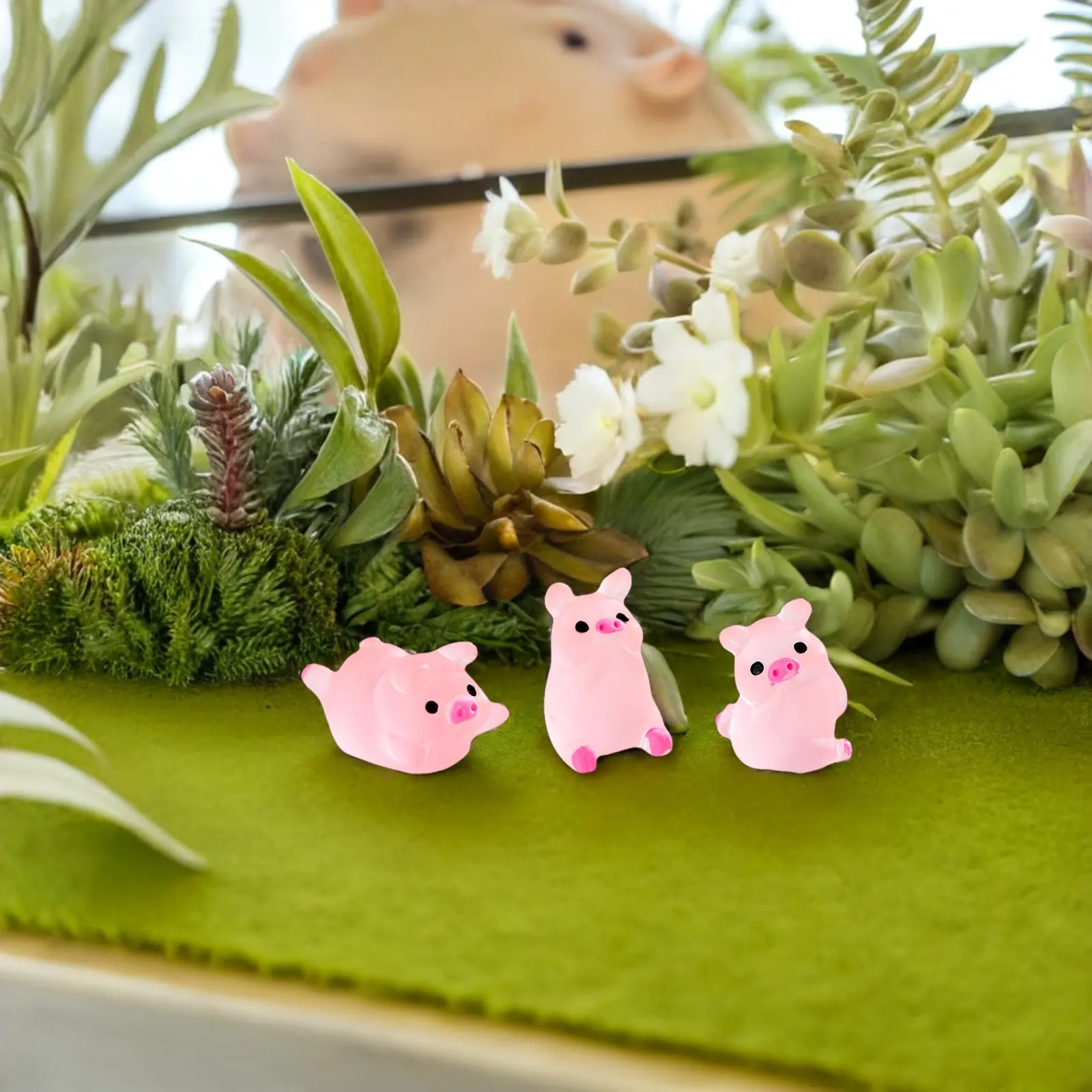 

24 миниатюрных светящихся в темноте фигурок свинок из смолы для сада, аквариума, рабочего стола, декора сказочного сада, миниатюрные фигурки животных из смолы