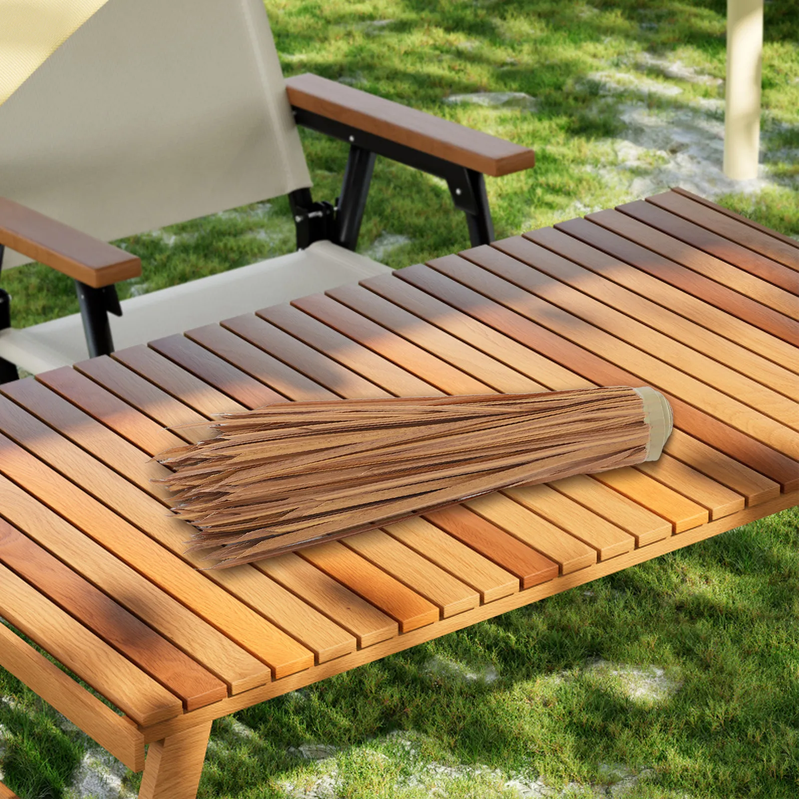 Synthetic Grass Thatch Hand-Woven Roll Fire-Resistant Grass Roof for Tiki Bar Palapa Outdoor Patio Umbrella Garden Thatch