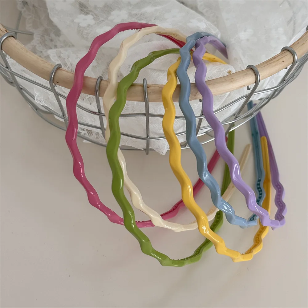 Simple Candy‑Color Thin Wavy Headband Sweet Girls Versatile Outdoor Makeup Washing Face Decor Ornaments