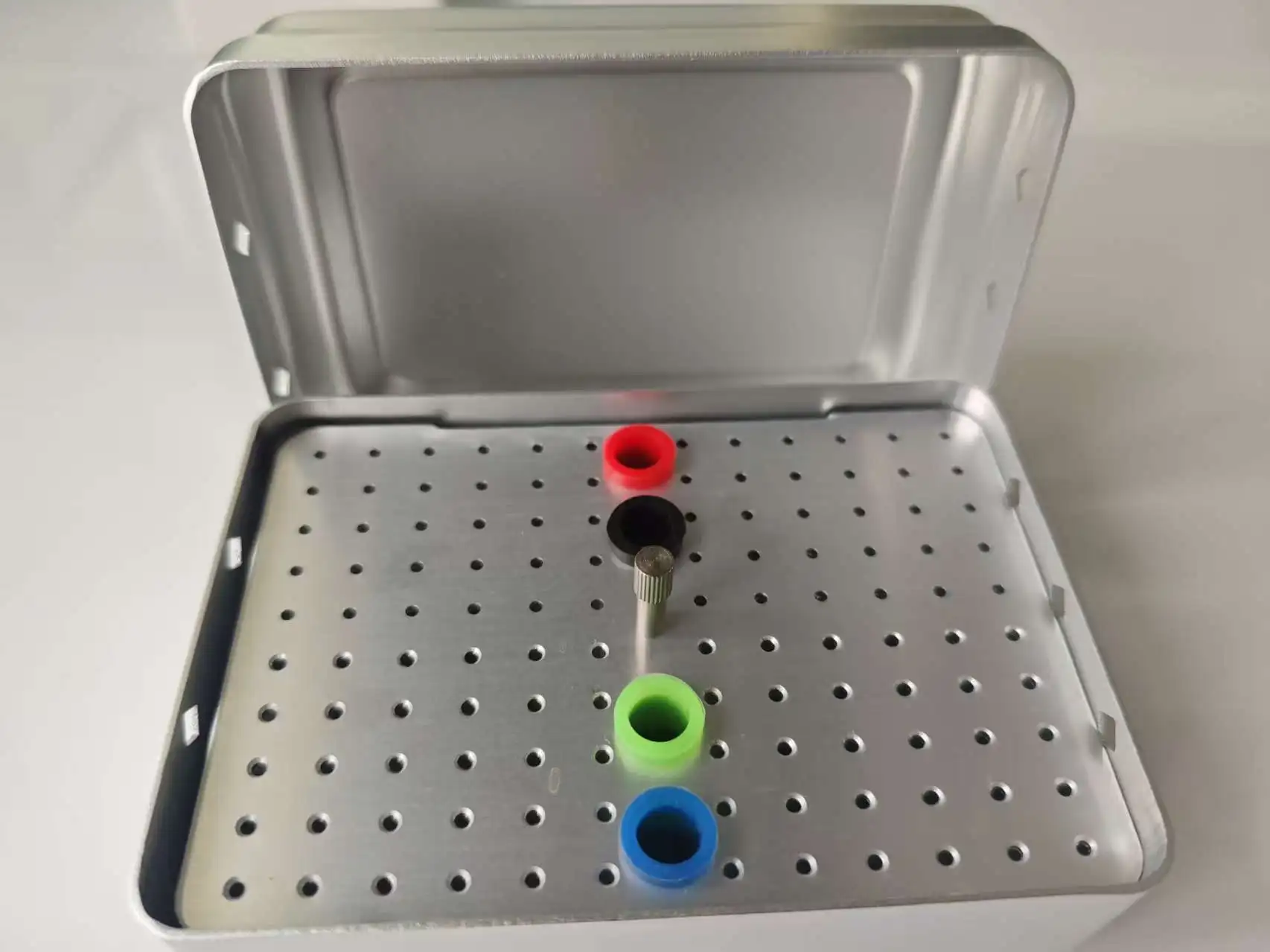 Dental 120-Hole Bur Holder Seat Hole Plastic Autoclavable Sterilization Box Needle Organizer SL314 for Medical Surgical Tools