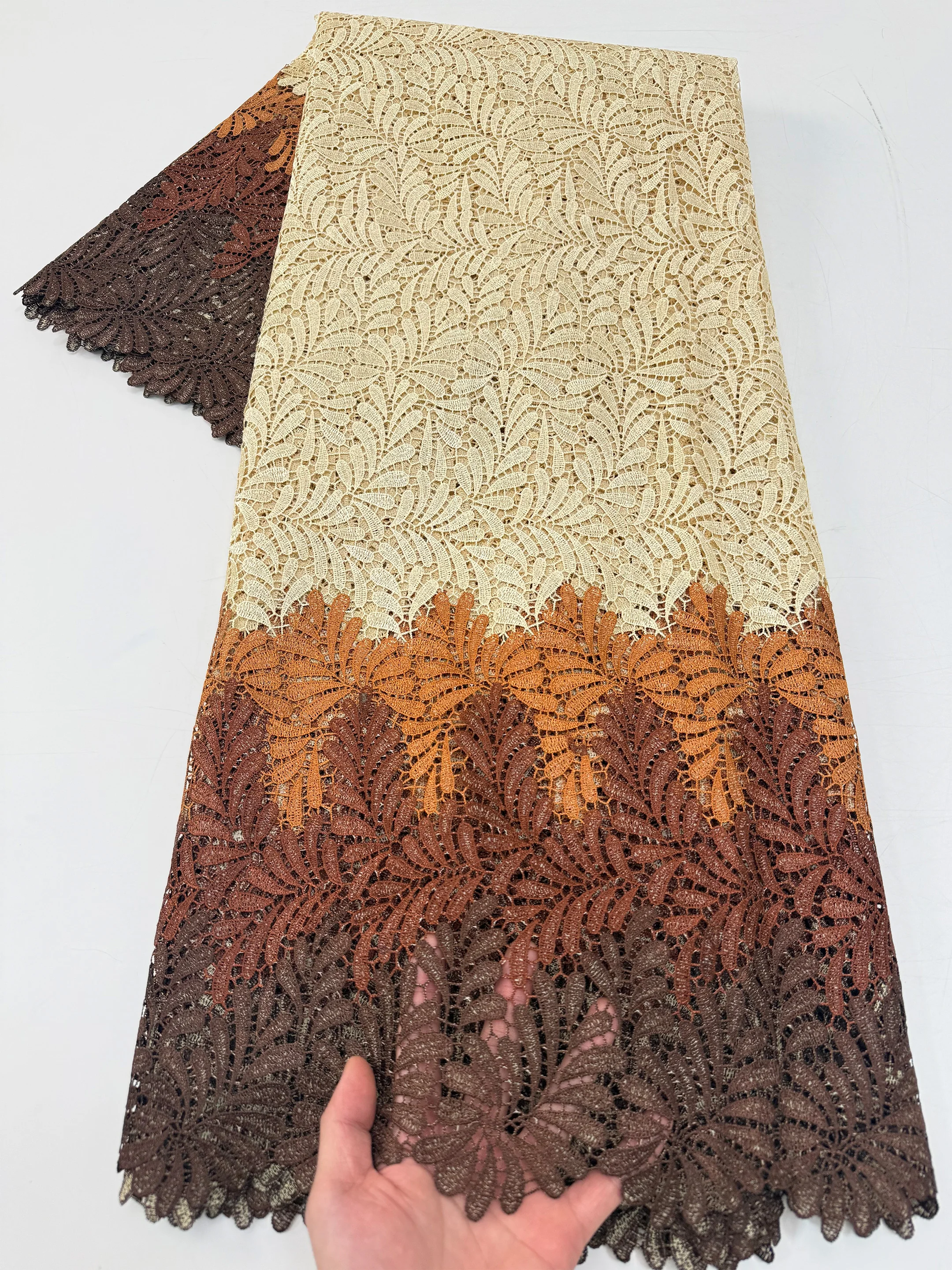 Tela de encaje de guipur africana de 5 yardas, nueva tela de encaje francesa nigeriana soluble en agua 2026 para coser vestidos de fiesta y boda para mujer