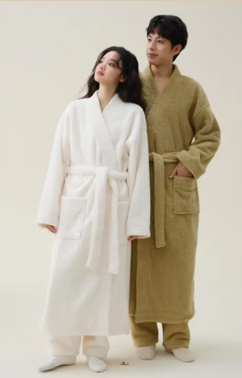 

New Arrival Sleepwear Robes Thickened Flannel Robe Pajamas Couple Coral Velvet Bathrobe Striped Lengthed Home Clothes Night Robe
