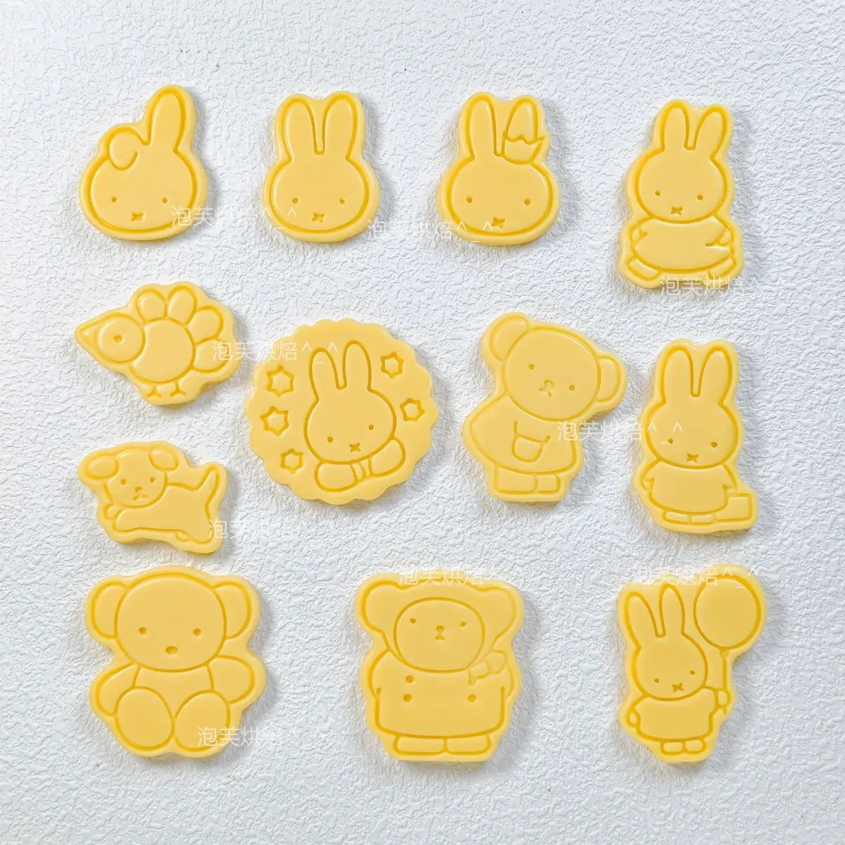 Cute 3D Press Cookie Mold with - огляд і ціна Kitchen Appliances Garage