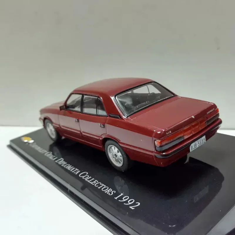 1:43 Scale OPALA 1992 Alloy Car Model