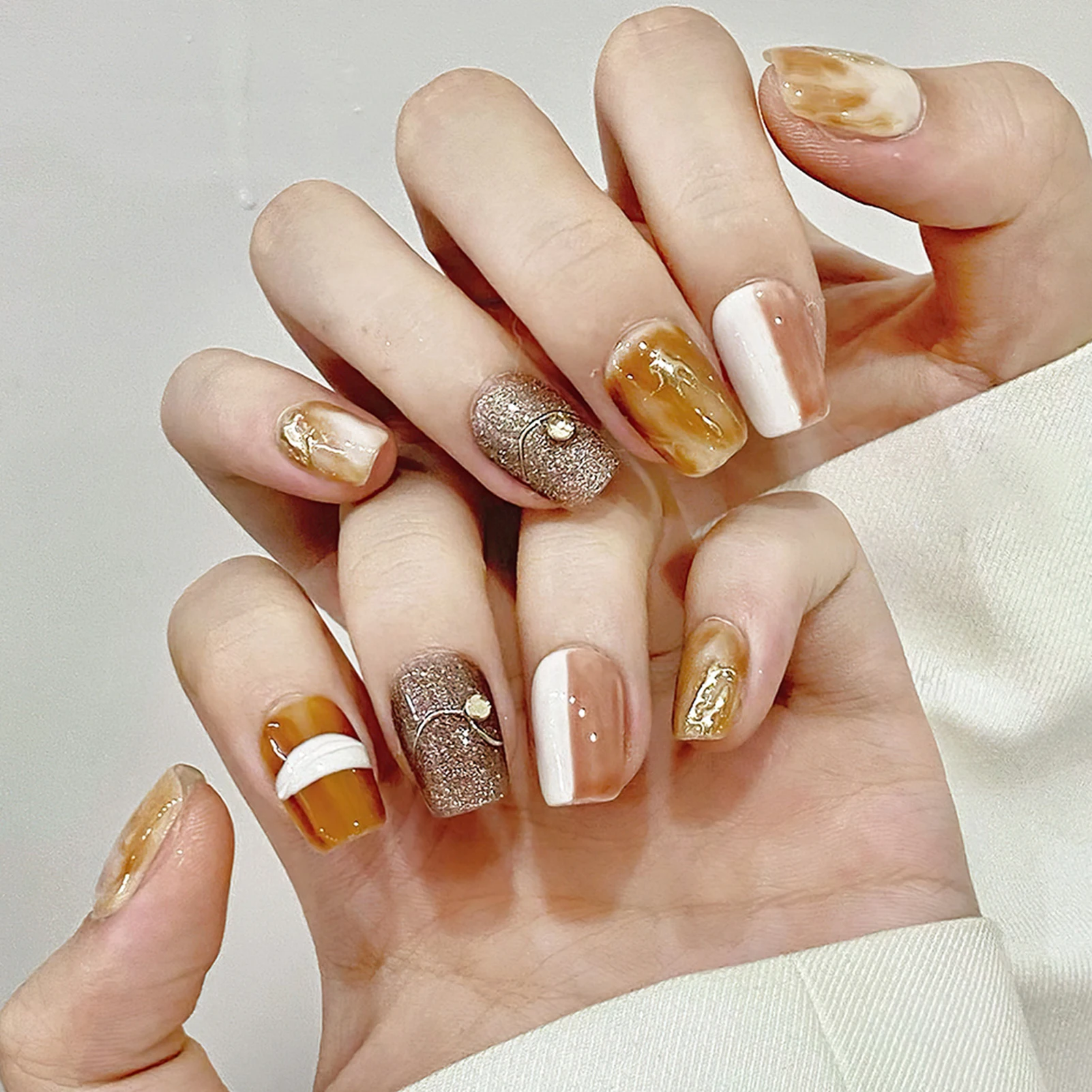 Uñas postizas hechas a mano con purpurina, cuadradas, cortas, Color caramelo, gradiente, marrón, ojo de gato, prensa en uñas, uñas postizas brillantes usables