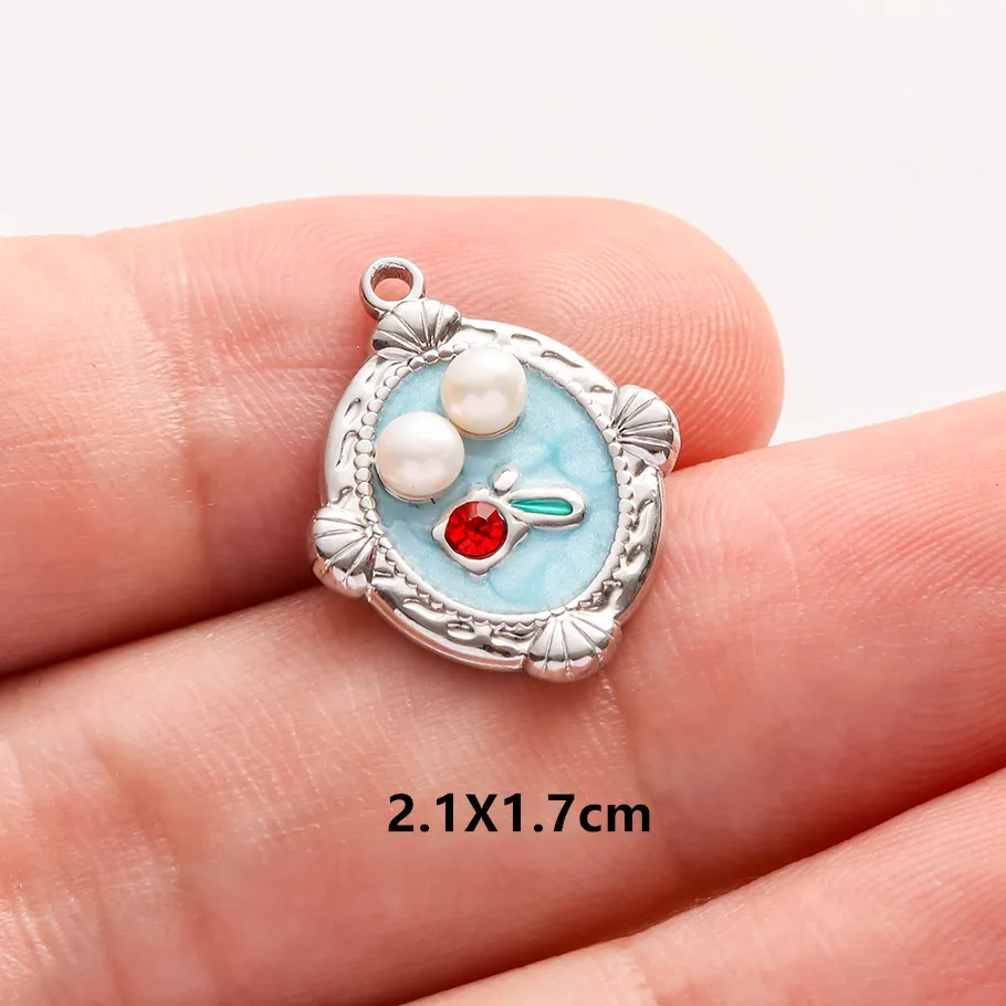 2 Stück Edelstahl-Anhänger mit blau-rosa Emaille, modischer Pflanzen-Charm, natürliche Perlenblumen-Anhänger für die Schmuckherstellung, Halsketten, Großhandel – Detail 6