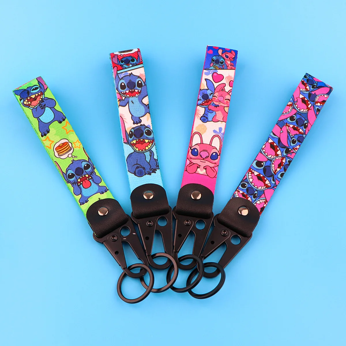 ديزني الكرتون سبيكة النسر الفم المفاتيح قلادة Stichi سيارة المفاتيح حبل الجلود المعدنية حقيبة للحمل الملحقات