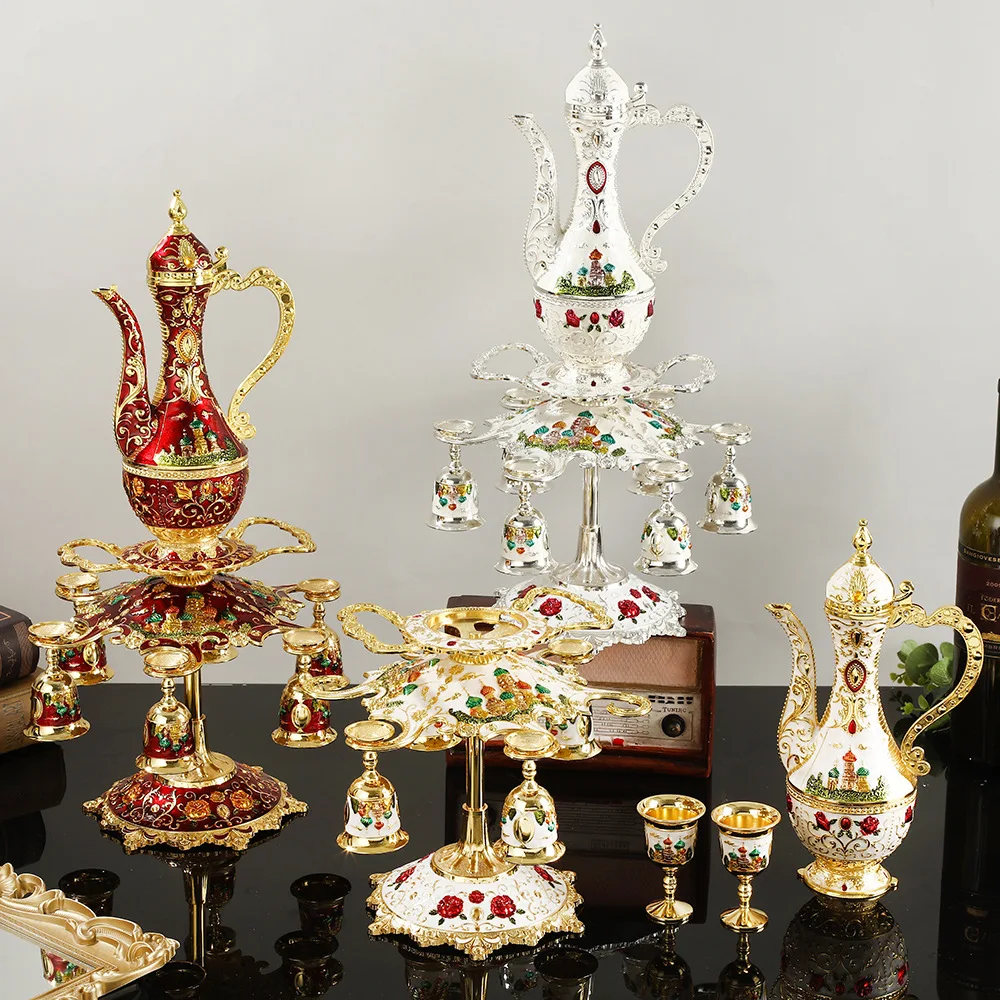 Light luxury retro wine set, high-grade zinc alloy European wine jug, Russian high-end wine set cup holder set
