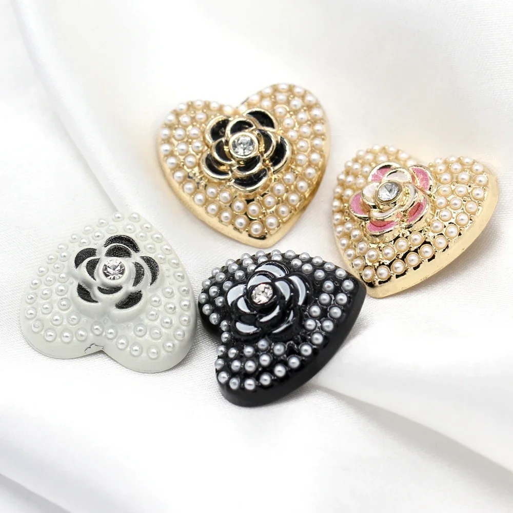 HENGC Vintage Heart Flower Shape Gold Metal Buttons For Clothing Design Women Coat Jacket Suit Pearl Decoration Sewing Supplies