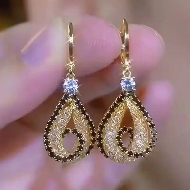 

Unique Design Winding Rhinestone Hollow Mesh Drop-shaped Pendant Earrings for Women New Fashion Trend Personalized Girls Jewelry