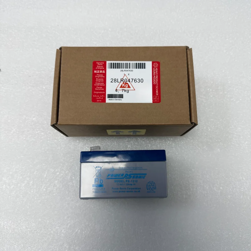 Suitable for Land Rover LR4 RR Sport Range Evoque Auxiliary Battery Exide LR047630 Brand new original