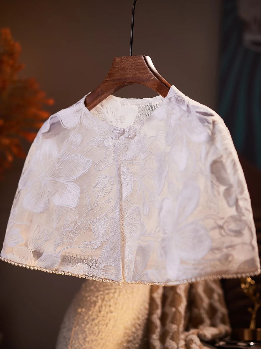 

Ele round Ne ort Lace Jaet Vintage Button oulder awl for Women Matching with Dr Versatile Outerwear