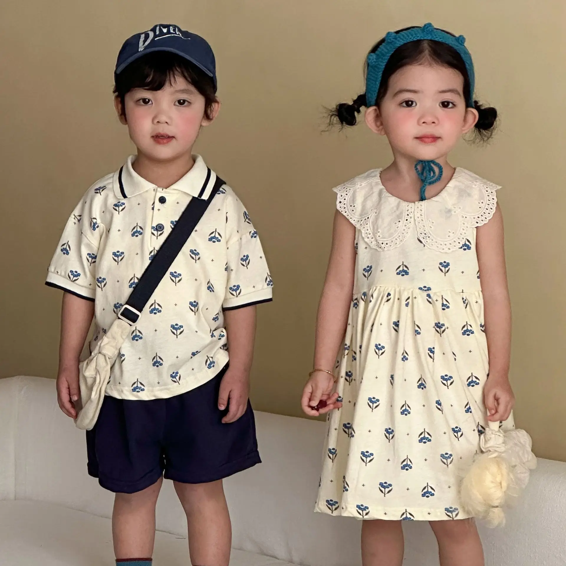 

Летний новый комплект детской одежды 2026: футболка с отложным воротником и шорты для мальчиков, 2 предмета; платье с цветочным принтом для девочек, комплект для брата и сестры