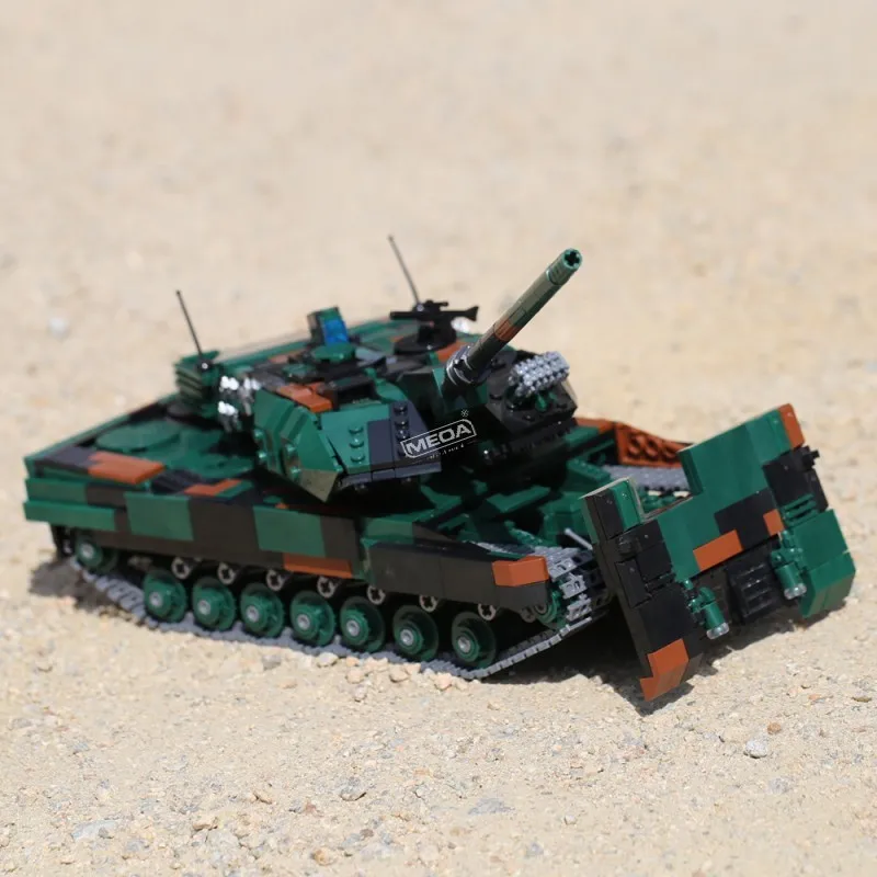 New XINGBAO 06040 The Germay Leopard-2A6 Main Battle Tank Military Model Building Blocks Bricks Children Toys Birthday Gifts