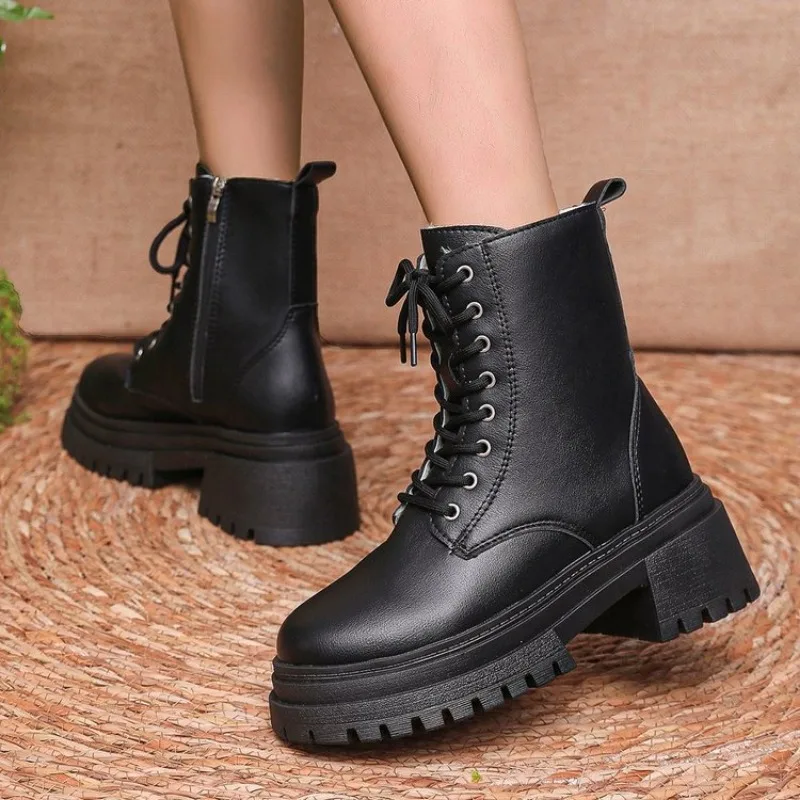 

Winter Warm Short Plush Ankle Boots Women Fashion Zip Lace Up Platform Combat Boots Woman Comfy Low Heels Pu Leather Botas Mujer