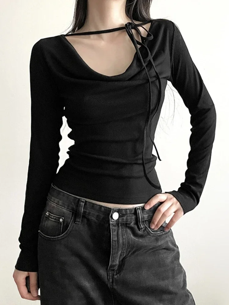 

QWEEK Vintage Elegant Slim T Shirts Women American Retro Fashion Streetwear V-neck Long Sleeve Solid Color Tees Top 2024 Chic