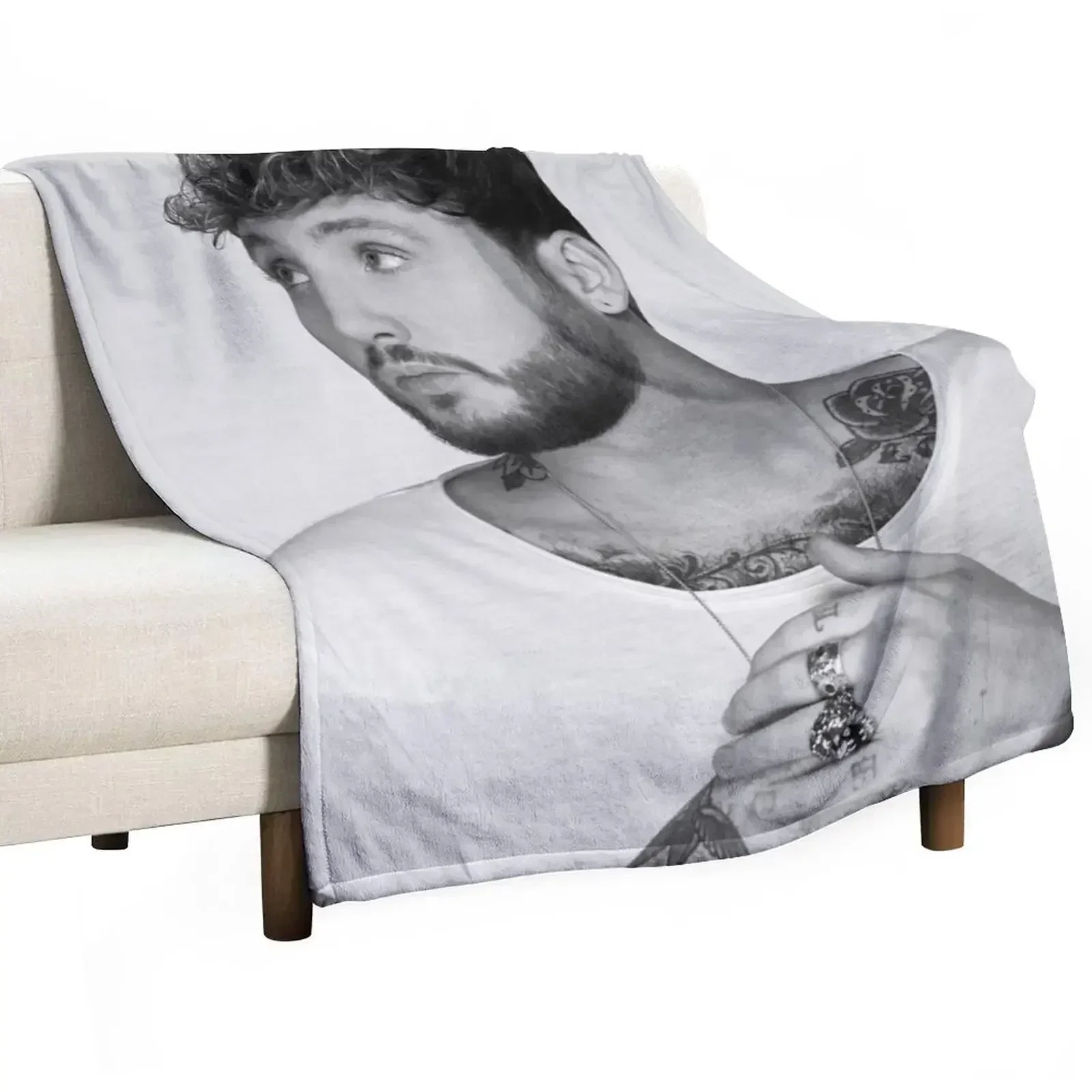 Fivebu Show James The You American Tour 2019 Throw Blanket halloween anime Plaid on the sofa Soft Plaid Blankets