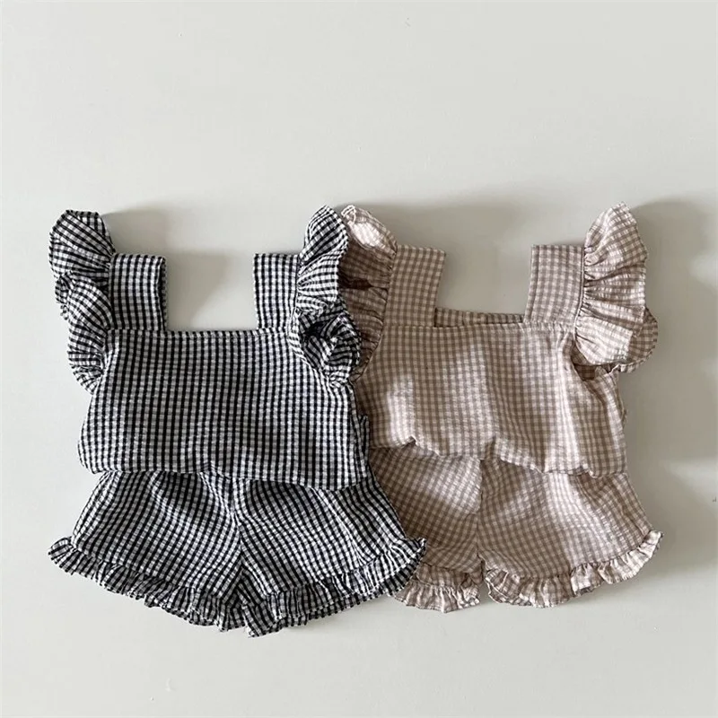 

2026 Summer New Baby Sleeveless Clothes Set Infant Girls Cute Square Neck Plaid Tops + Shorts 2pcs Suit Toddler Cotton Outfits