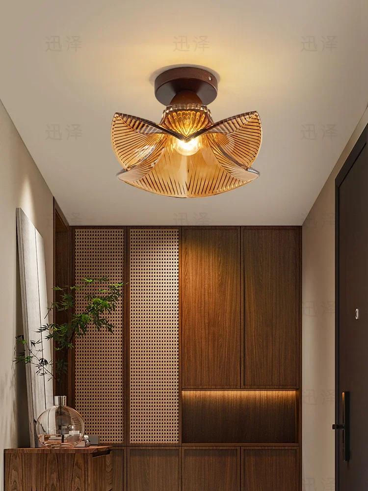 Antique Petal Ceiling Lamp French Retro Style for Cloakroom Balcony Porch Corridor Elegant Vintage Fixture Home Decoration Light