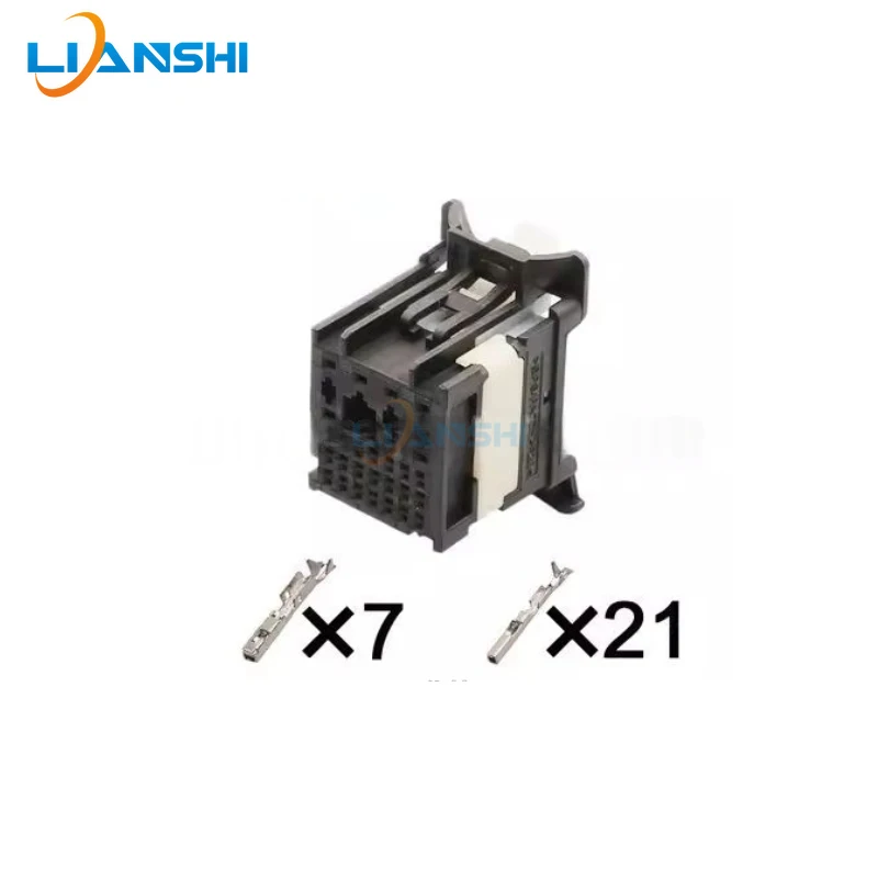 160014-0004 Applicable automotive wiring connector plug containing terminal DJ7281B-0.5-1-11/21