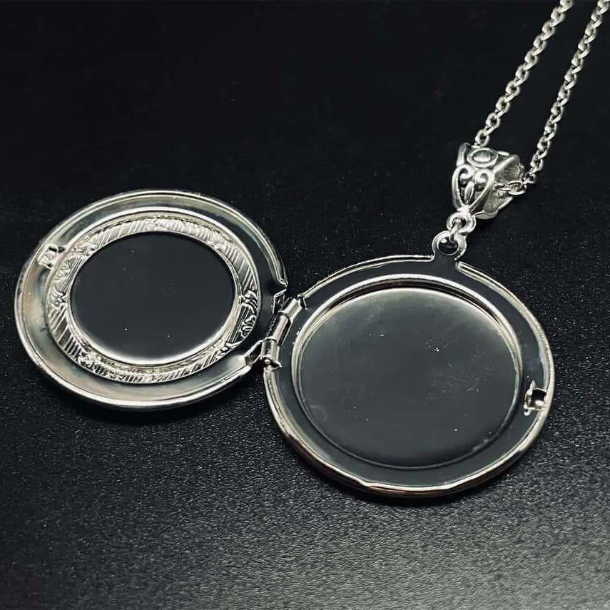Vintage Sun Star Moon Phase Sun Moon Lock Pendant Necklace Stainless Steel Silver Plated Alternative Jewelry