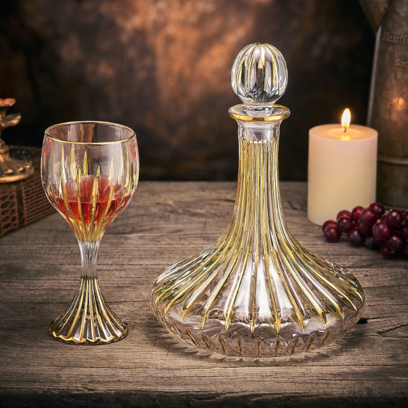 

2023 New Light Luxury Gold Red Wine Cup European Retro Waist High Foot Cup Home Handmade Painted Wine Bottle