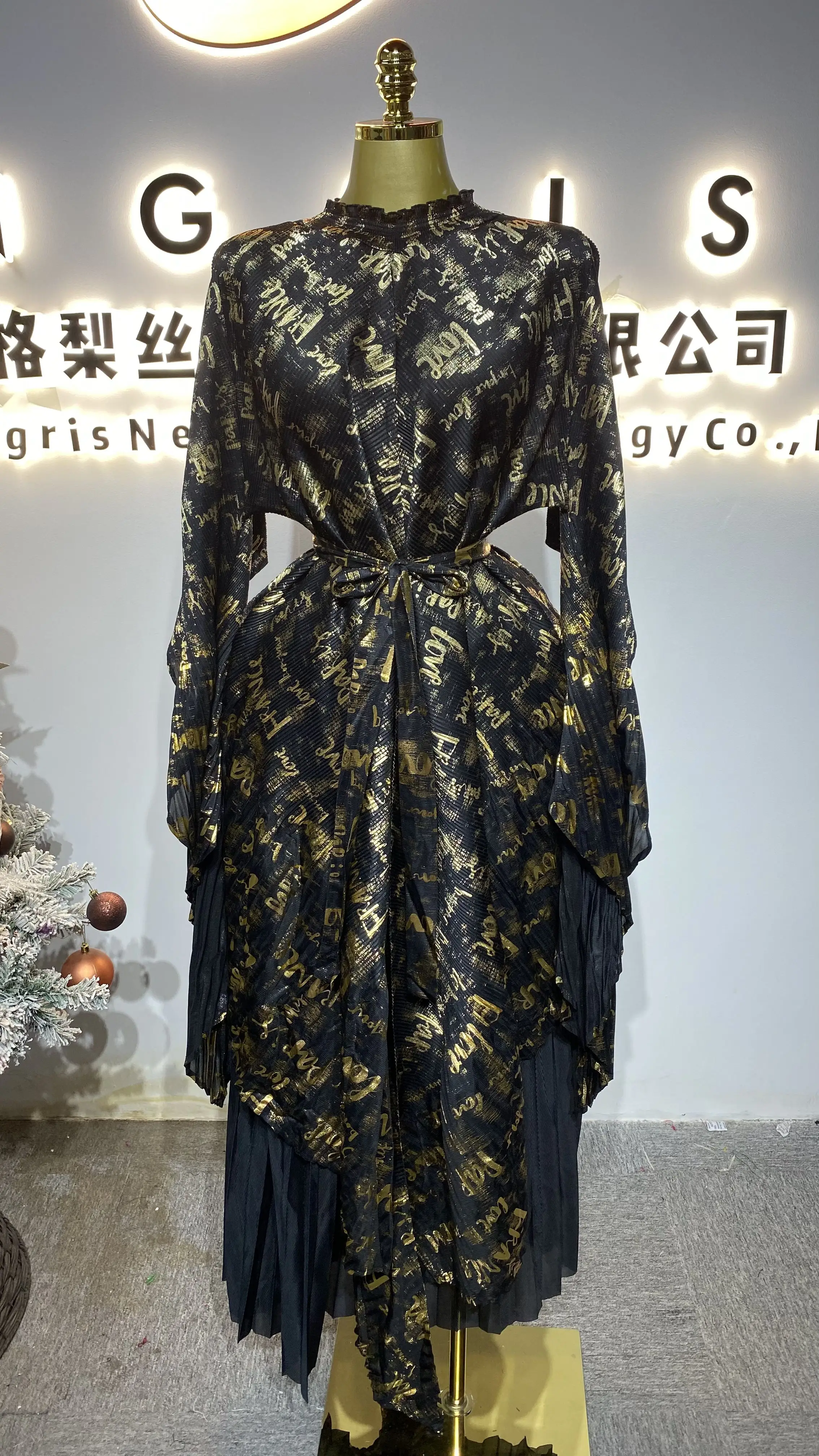 

Women's Maxi dress, casual long-sleeved printed O-neck dress, beach party maxi dress-GZXX243