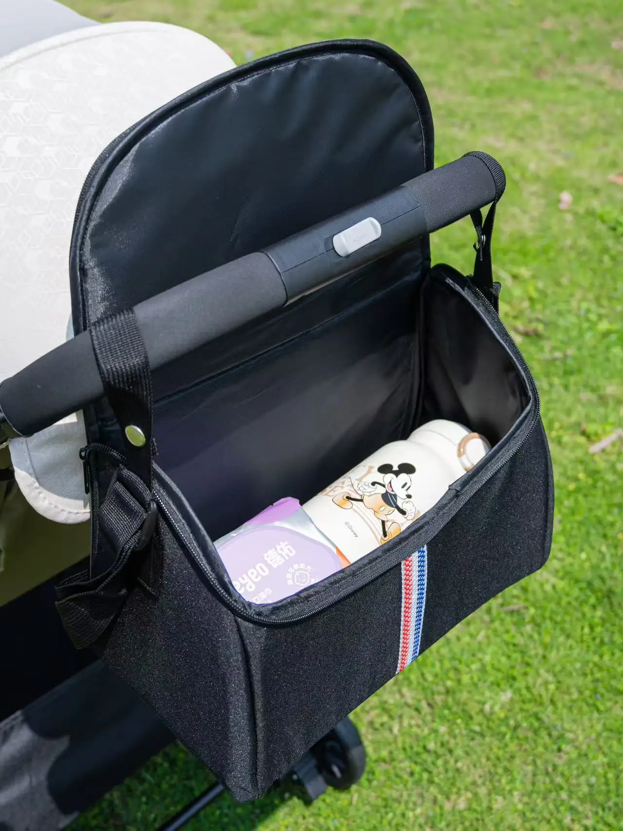 Multi functional mommy bag, baby stroller hanging bag, can be slung diagonally, large capacity
