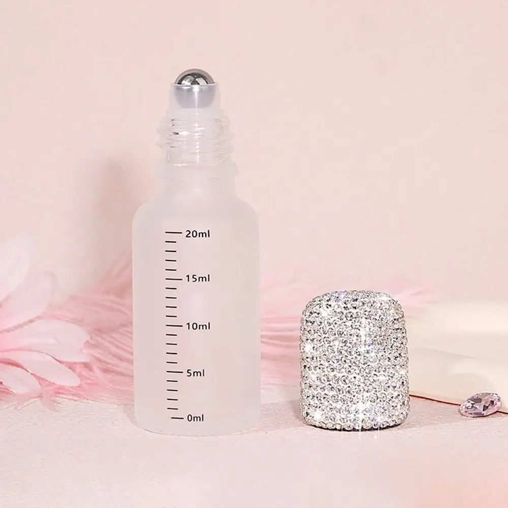 Bling Rhinestone Essential Oil Bottle Refillable Roller Ball Perfume Bottle Leakproof Luxury Essence Storage Bottle Women