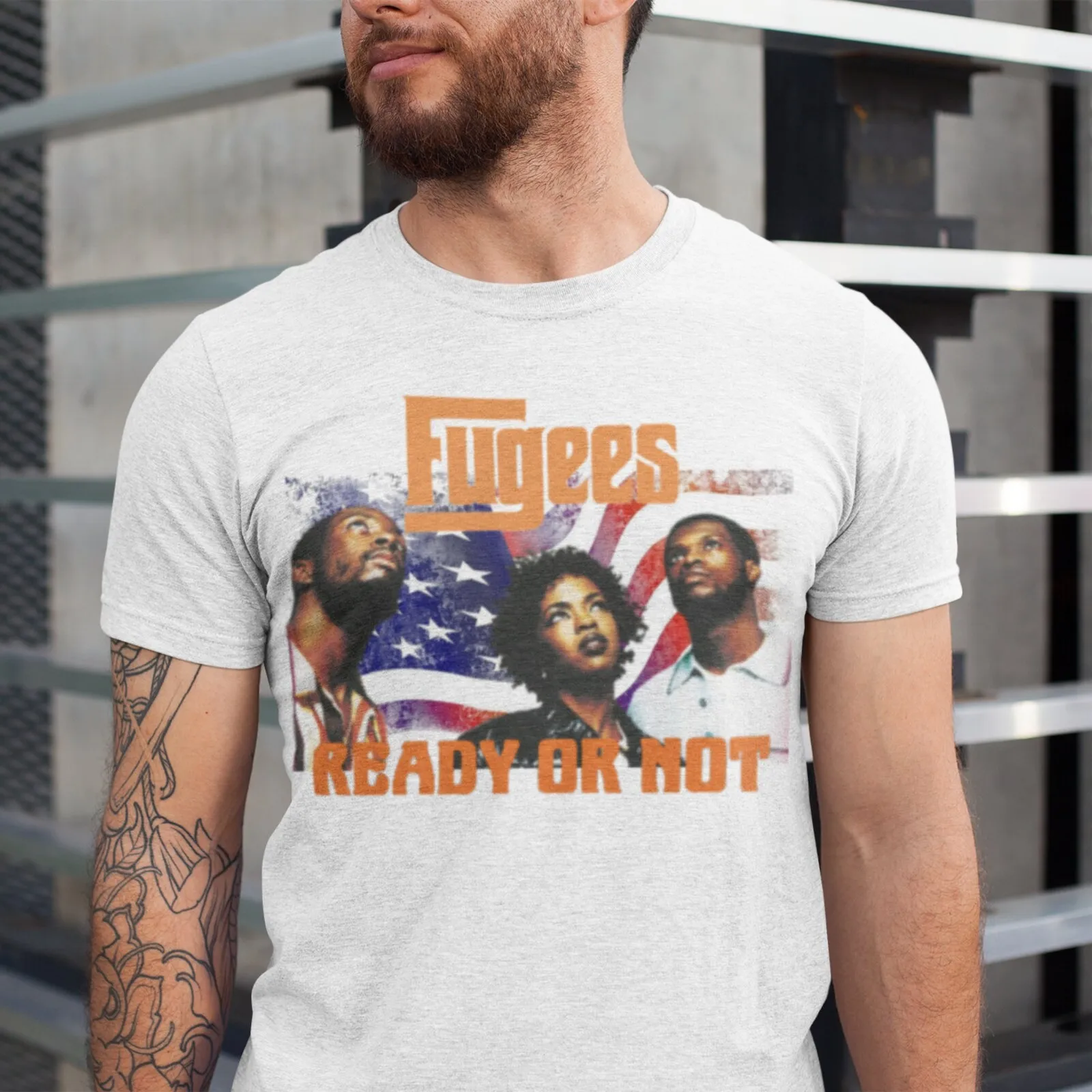 28 Fugees جاهز أو غير تي شيرت أبيض