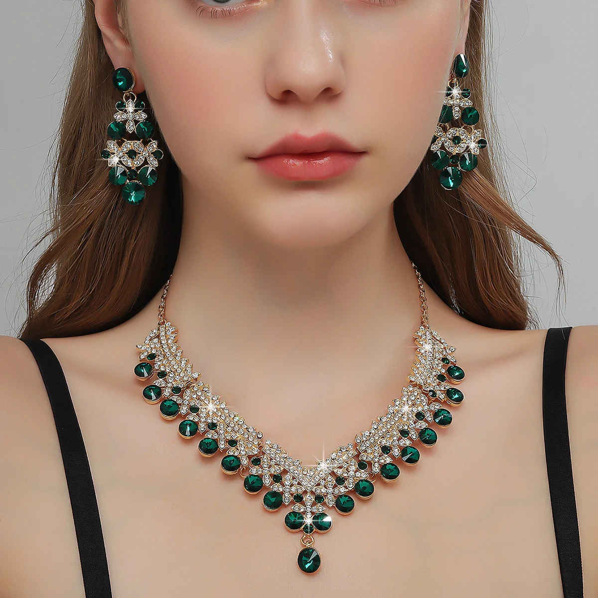 French court classical dazzling luxury exquisite necklace, earring jewelry set, wedding dress accessories for women view 4