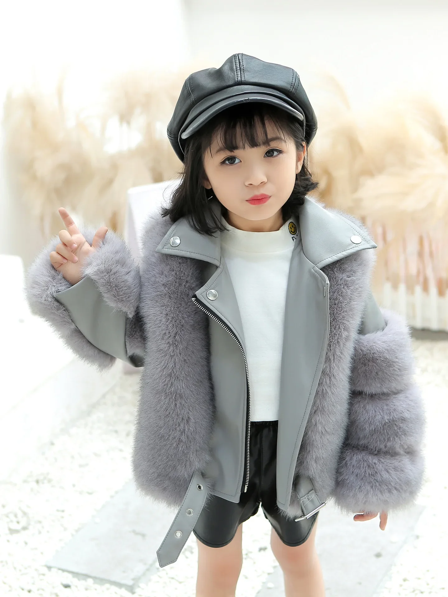 

Autumn and Winter Boys and Girls Faux Fox Fur Coat 2024 New Children Warm Fur Coat Trendy Motorcycle Coat Thickened