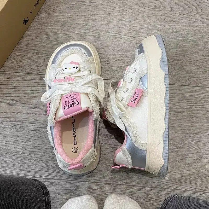 Sanurgente-Hello Kitty Big Parker Shoes pour femmes, chaussures blanches de dessin animé mignon, semelle optique confortable, cadeau Kawaii, nouveau, 2024