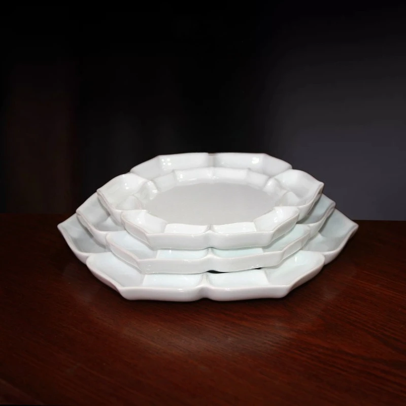 

Белая керамическая палитра для рисования с дизайном листа лотоса, для акварели, гуаши, чернил, художественная палитра