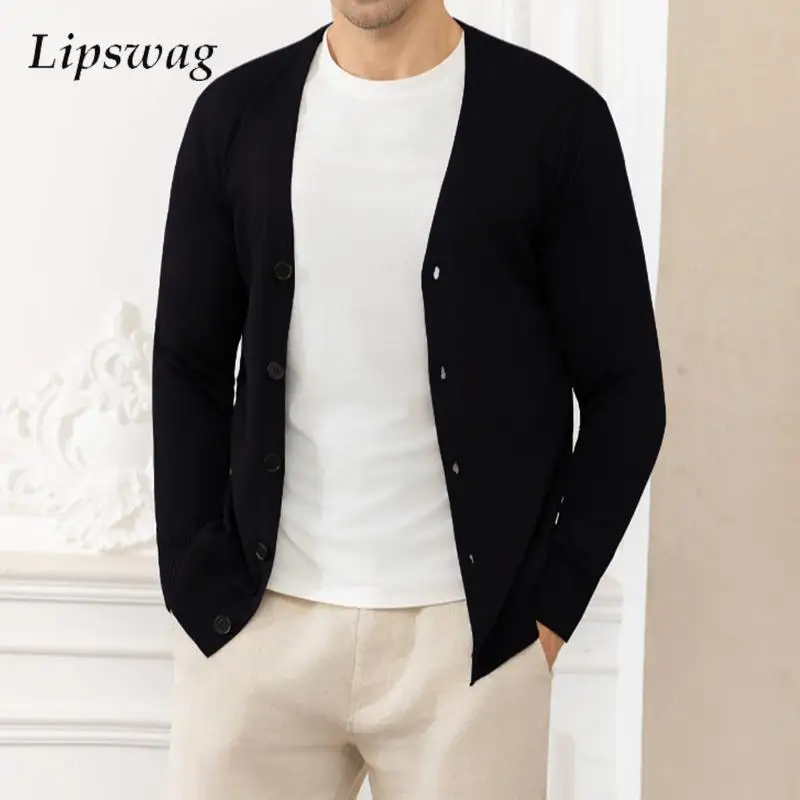 

Autumn Winter Outdoor Casual Mens Knit Jackets Vintage Buttoned V Neck Sweater Cardigans Men Knitwear Stylish Slim Sweatercoats