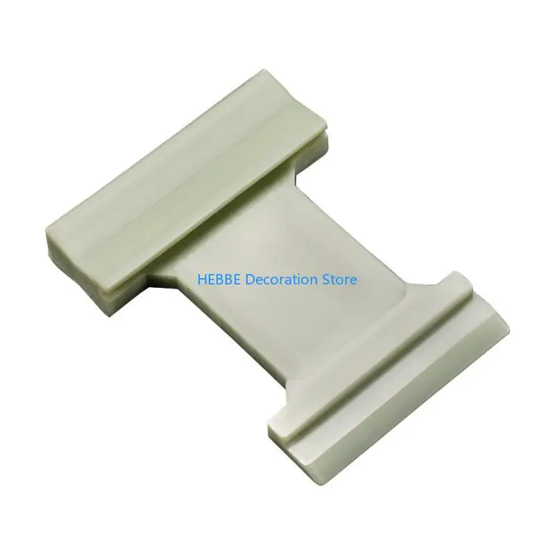 B0KC Laminate Plank Wooden Floor Installation Block Laminated Flooring Tapping