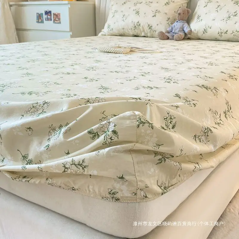 

Thickened mattress single-piece three-piece mattress protective cover washed bedspread polished cotton non-slip sheet