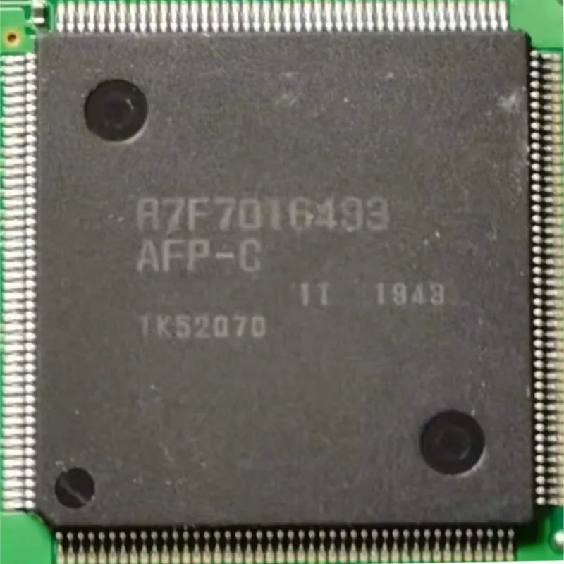 

R7F7016493AFP-C R7F7016493 qfp 1pcs