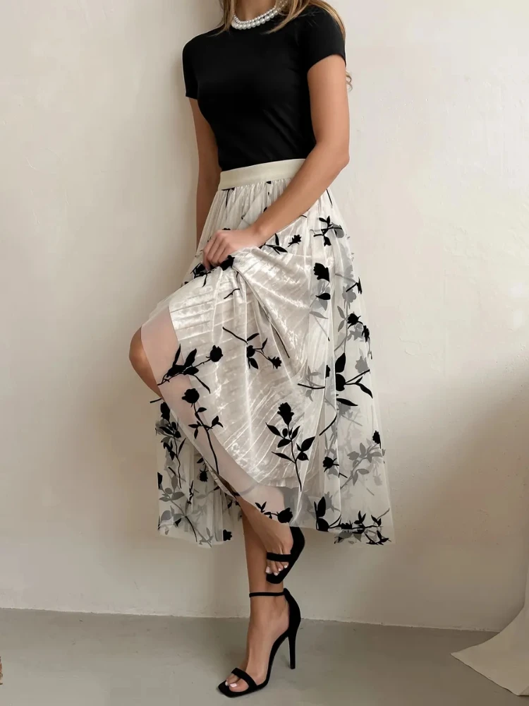 Gonna elegante da donna Estate elastica a vita alta Coperta in pile Gonna lunga in garza Gonna a pieghe di lusso semplice e versatile