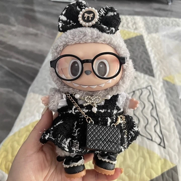 

17cm Labubu Doll Outfit Black White Tweed Dress with Bag Glasses Set Fashion Costume Kawaii Plush Doll Changing Clothes DIY Gift