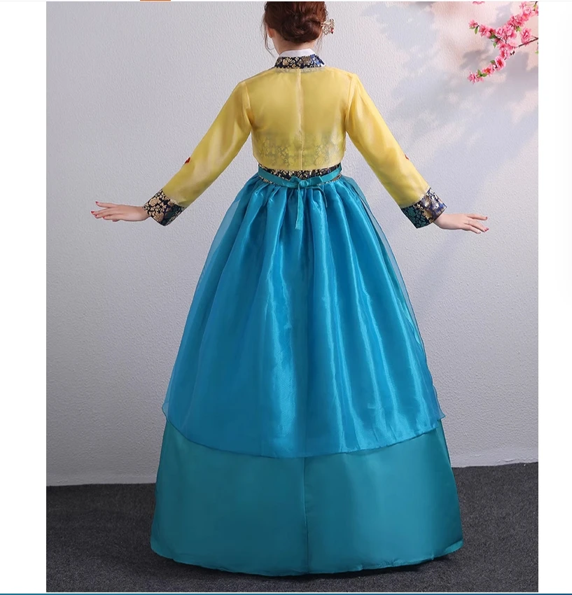 أزياء الرقص الكوري، أزياء الأداء الأقليات العرقية، فساتين الممارسة النسائية، الأزياء القديمة، والفساتين اليوم