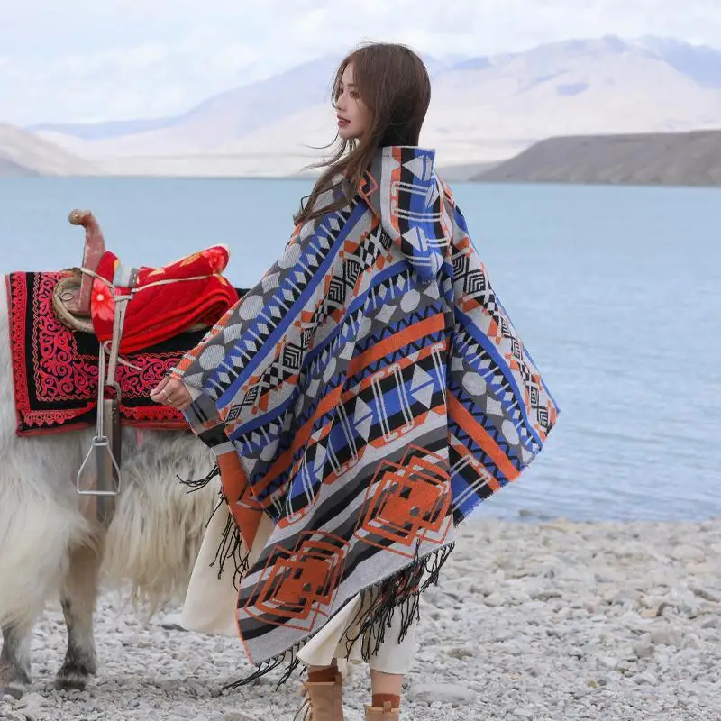 Poncho de imitación de Cachemira para mujer, capa de Turismo de estilo étnico, bufanda gruesa con capucha, capa de foto con chal de punto