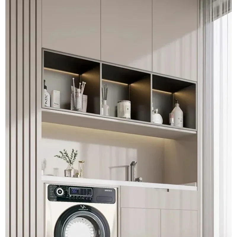 جدار الحمام المتخصصة رف معدني الفولاذ المقاوم للصدأ 1-4 شبكات مقاوم للماء غير قابل للصدأ سهلة التنظيف مصباح ليد الحمام المدمج في المرحاض