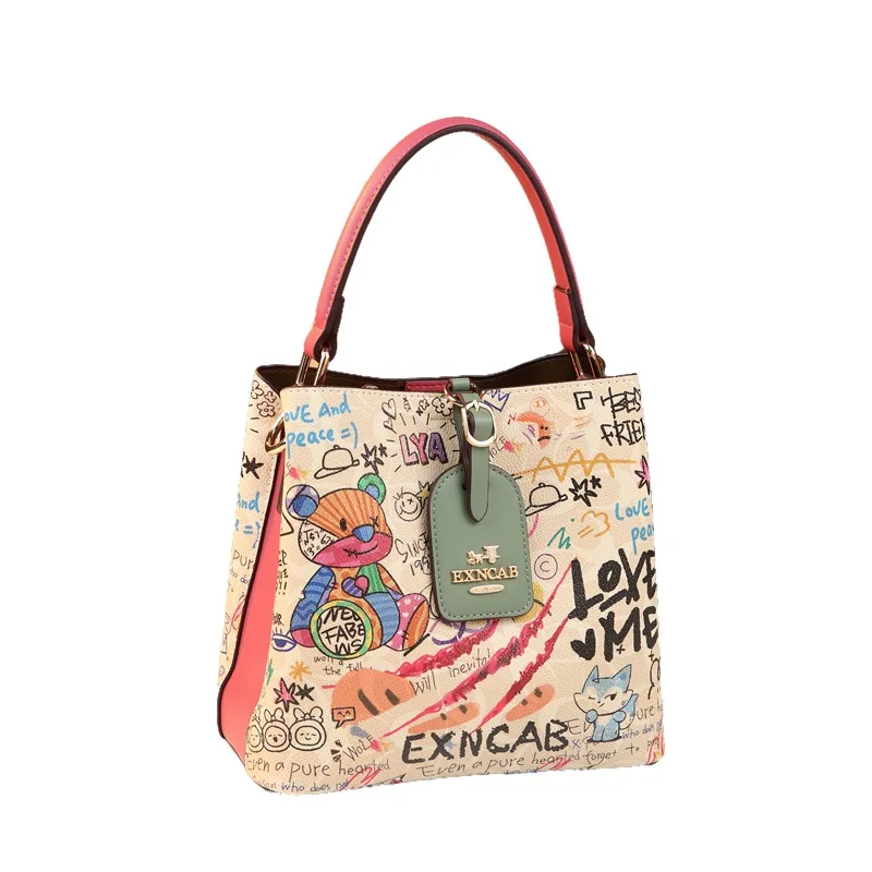 Women's printed handbag with bear graffiti, new bucket bag, versatile, sweet, casual, large capacity, ladies' handbag